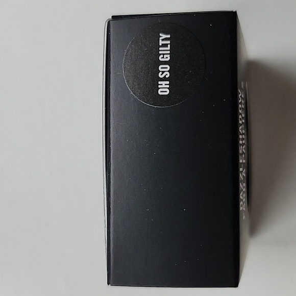 MAC Cosmetic Eyeshadow Oh So Gilty - Picture 2 of 5